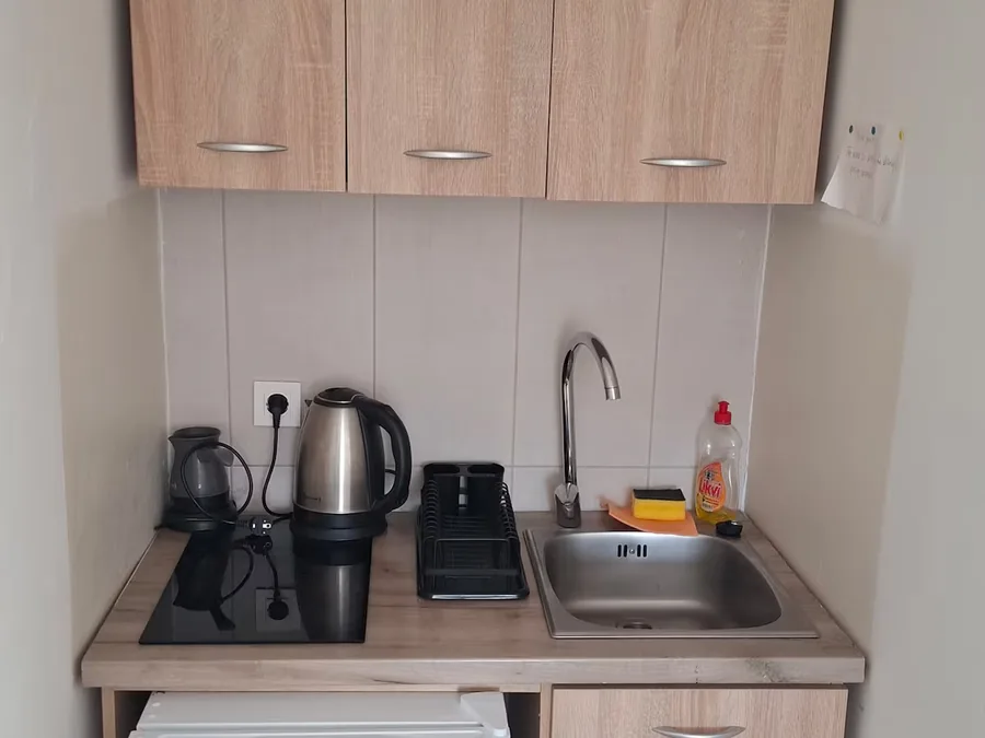 Lake View Terrace Apartment: kitchenette
